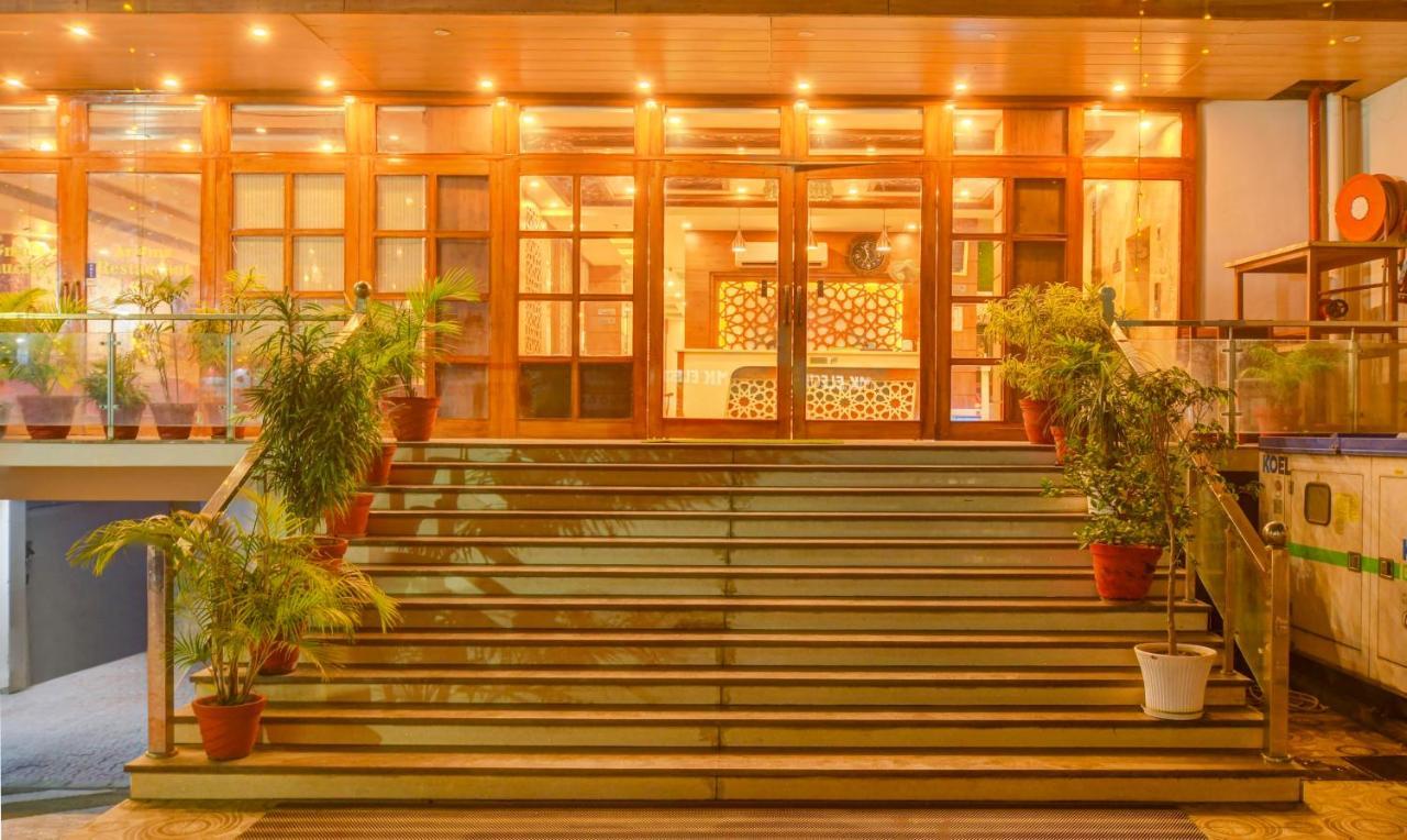 Treebo G K Residency Near Dehradun Railway Station Hotel Ngoại thất bức ảnh
