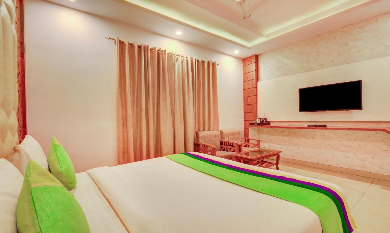 Treebo G K Residency Near Dehradun Railway Station Hotel Ngoại thất bức ảnh