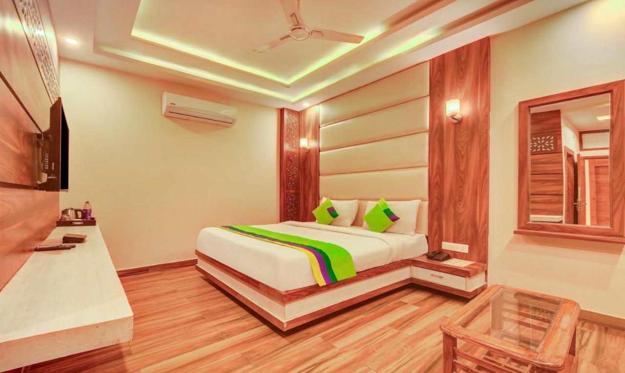 Treebo G K Residency Near Dehradun Railway Station Hotel Ngoại thất bức ảnh