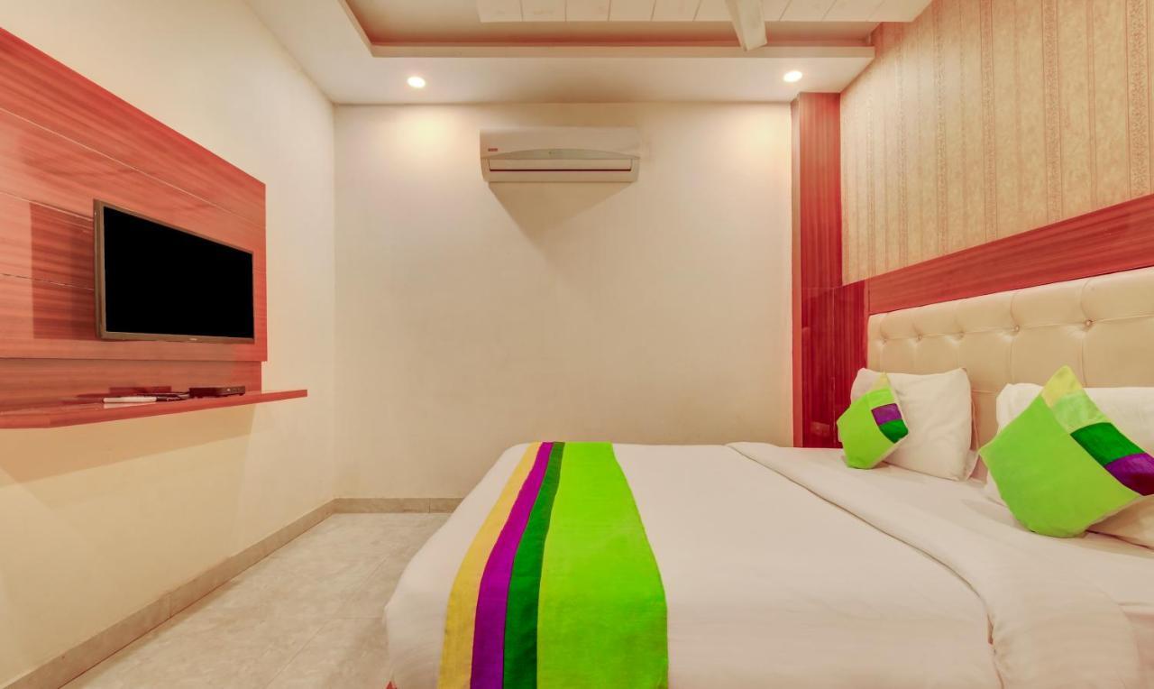 Treebo G K Residency Near Dehradun Railway Station Hotel Ngoại thất bức ảnh
