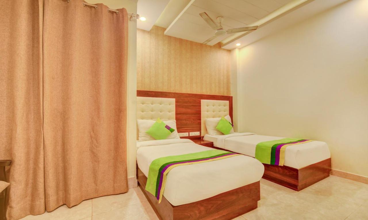 Treebo G K Residency Near Dehradun Railway Station Hotel Ngoại thất bức ảnh