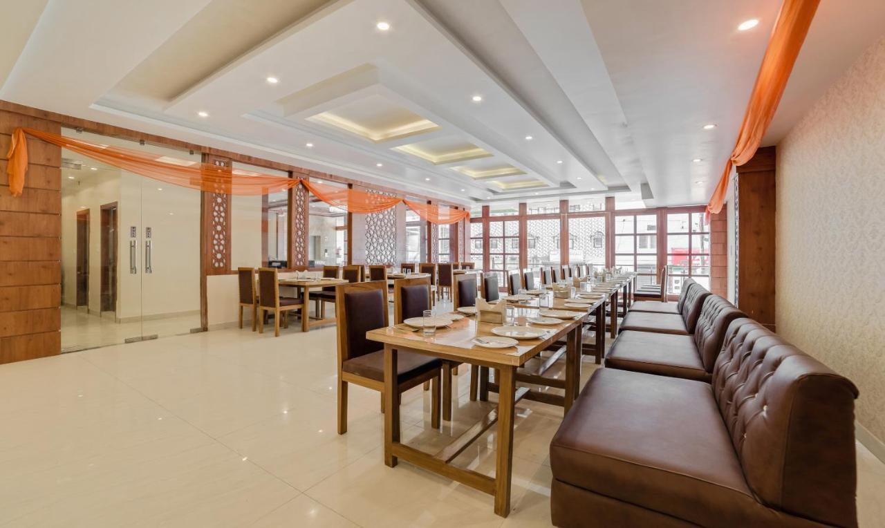 Treebo G K Residency Near Dehradun Railway Station Hotel Ngoại thất bức ảnh