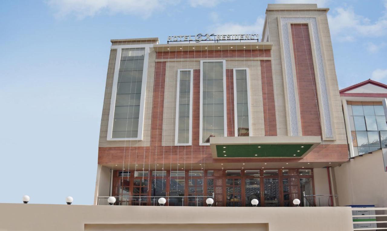 Treebo G K Residency Near Dehradun Railway Station Hotel Ngoại thất bức ảnh
