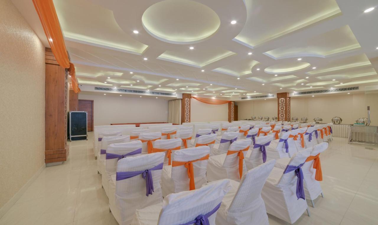 Treebo G K Residency Near Dehradun Railway Station Hotel Ngoại thất bức ảnh